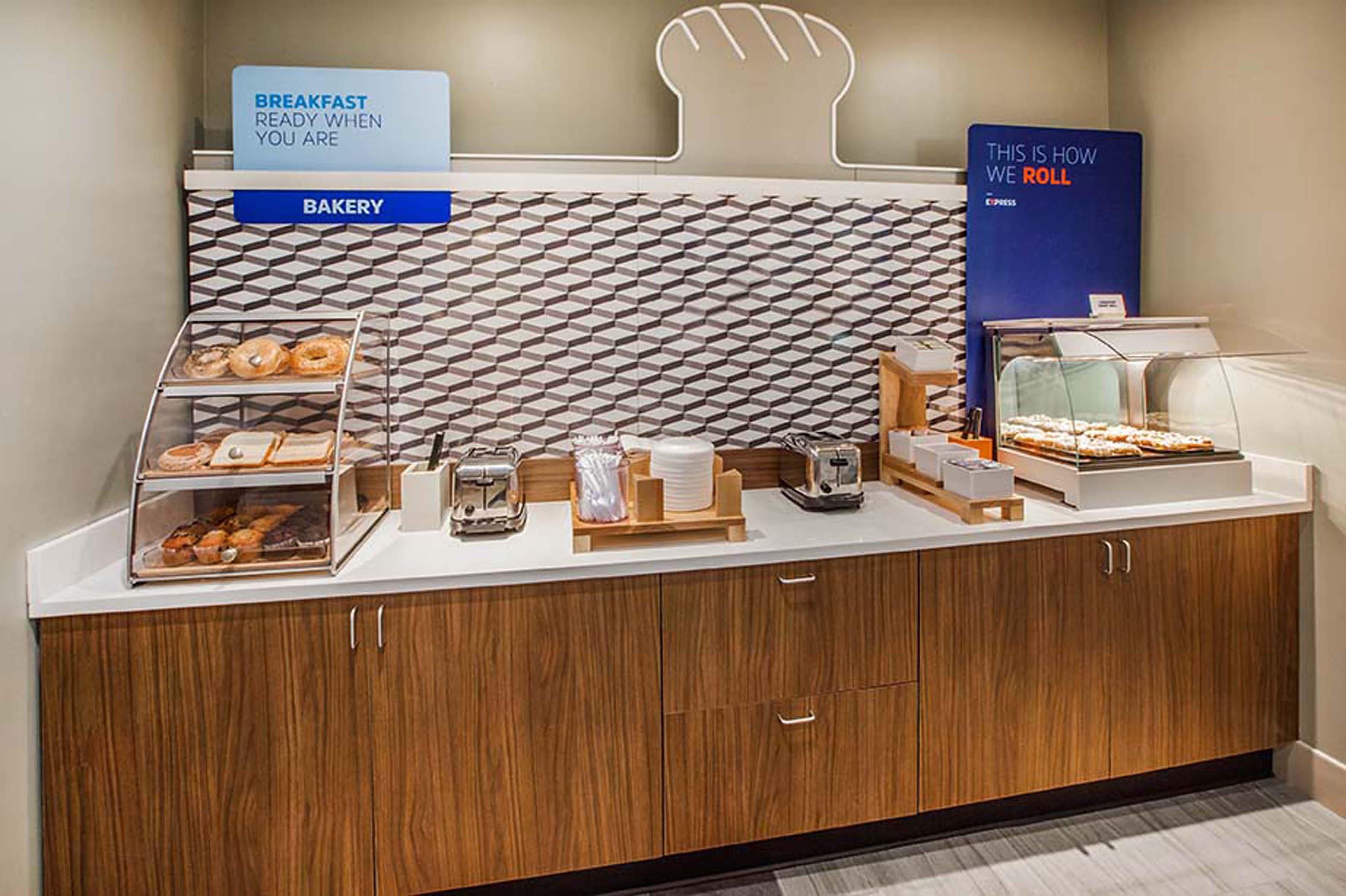 Holiday Inn Express Hotel & Suites Acme-Traverse City By Ihg Екстериор снимка