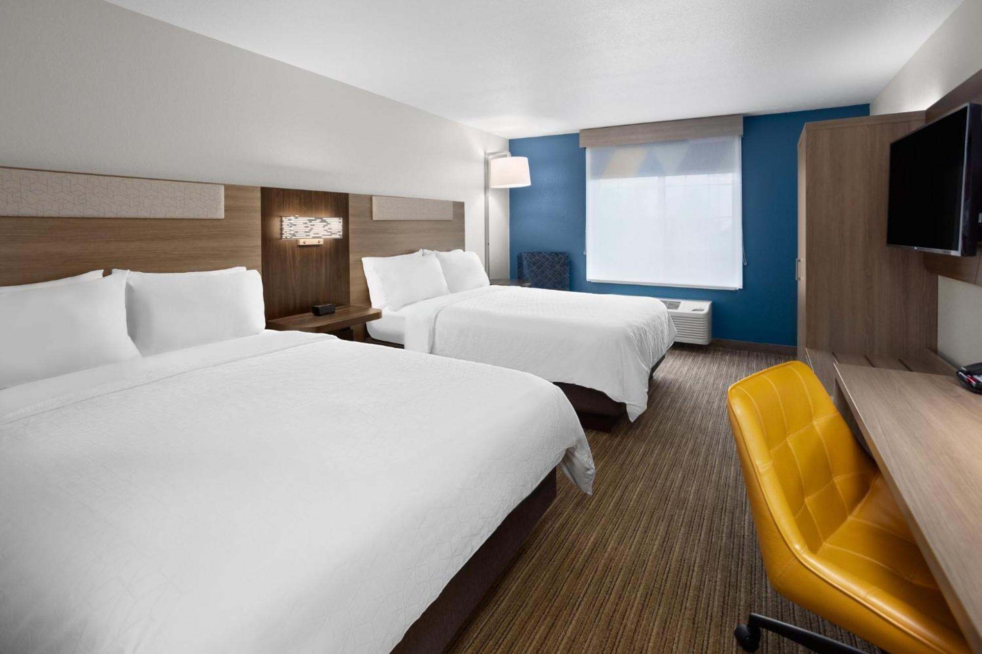 Holiday Inn Express Hotel & Suites Acme-Traverse City By Ihg Екстериор снимка